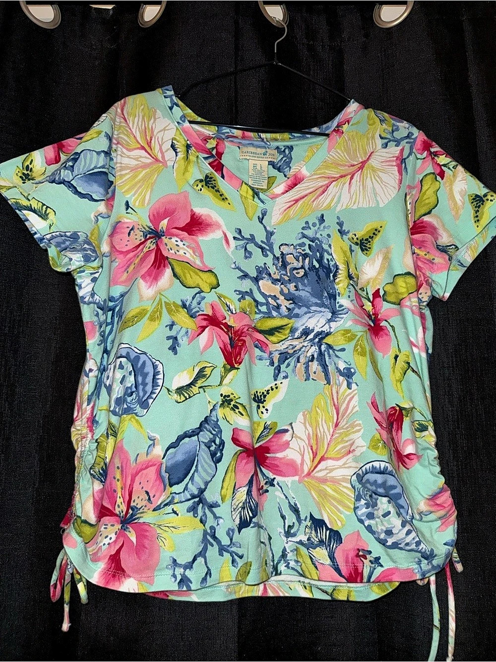 Caribbean Joe Floral top